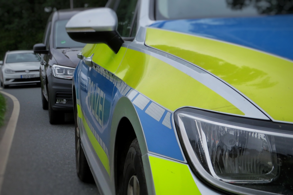 Pkw-Fahrer unter Drogeneinfluss Unfall verursacht 